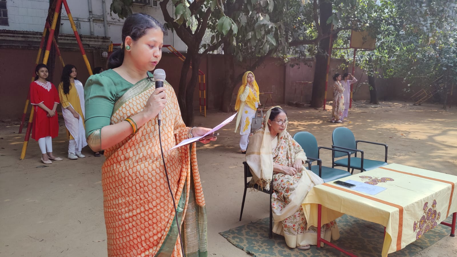 Bosonto Boron event Marie Curie School